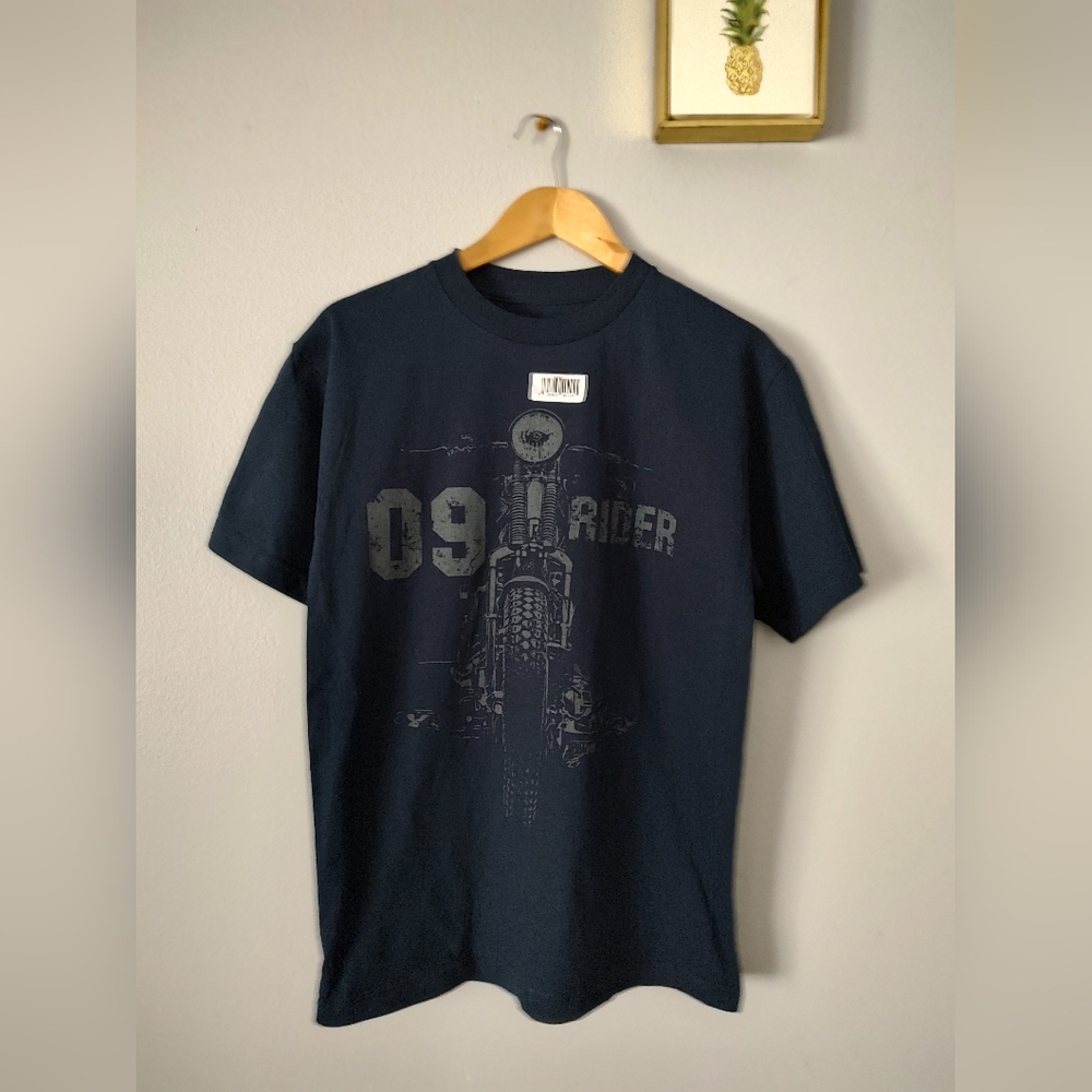Shirt graphic size Medium  SUNA color Blue Short Sleeve New Unisex 100% new
